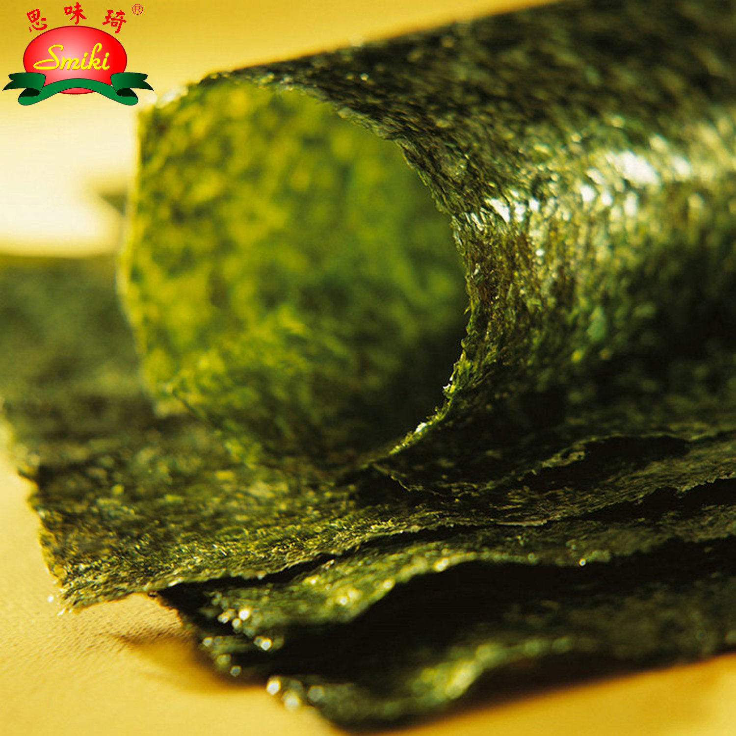 Japanisches Sushi mit geröstetem Nor/Algen